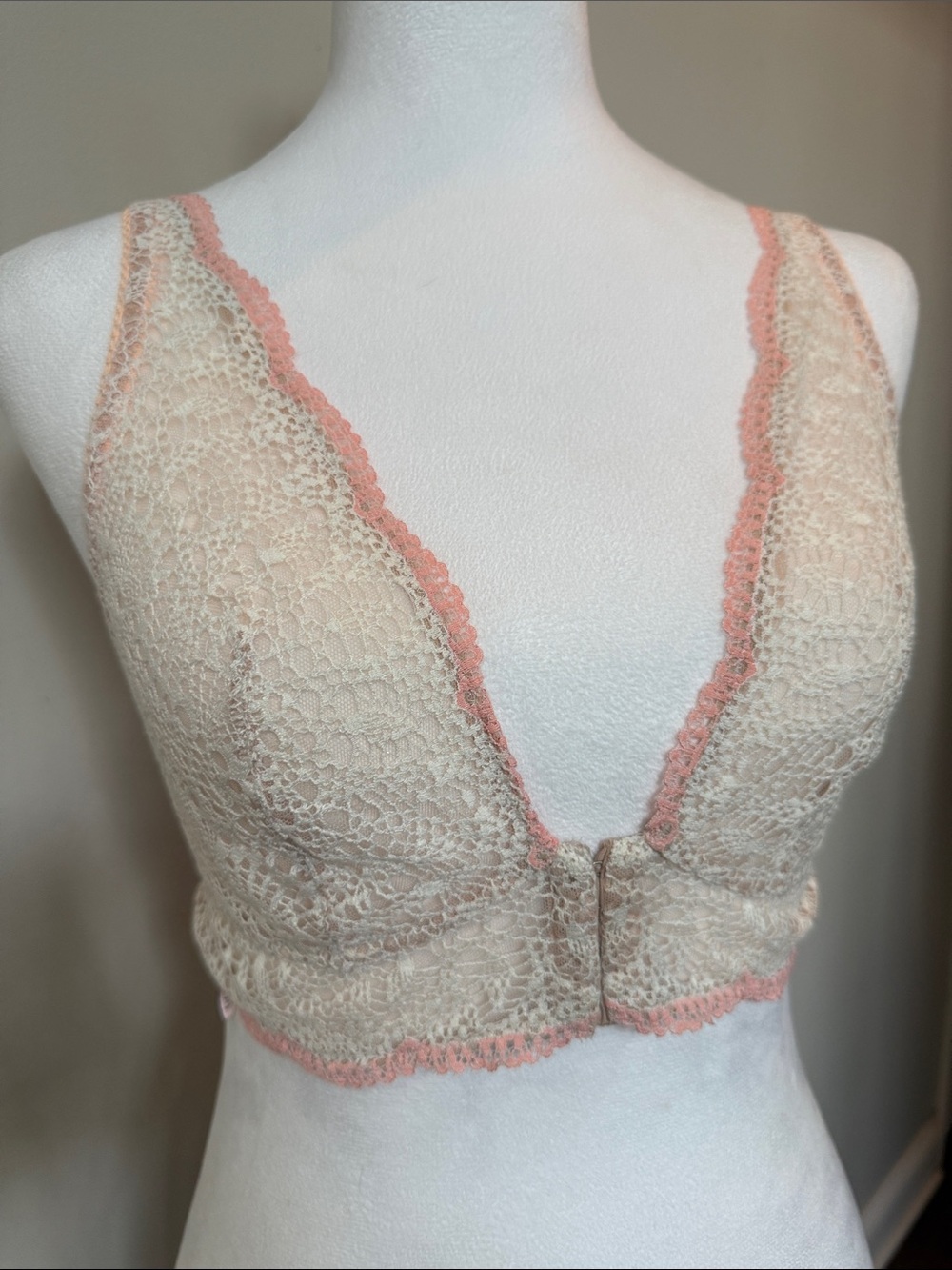 Victoria's Secret Cream Lace Bralette with Pink Trim